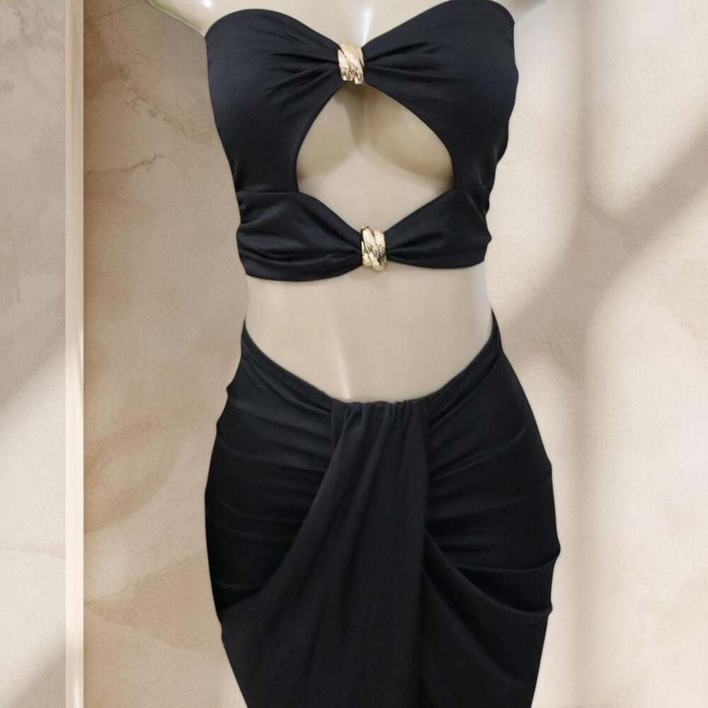 Black Two Piece Set β Strapless Top & Draped Maxi Skirt Gold Detail Sexy β§ M - Picture 2 of 4